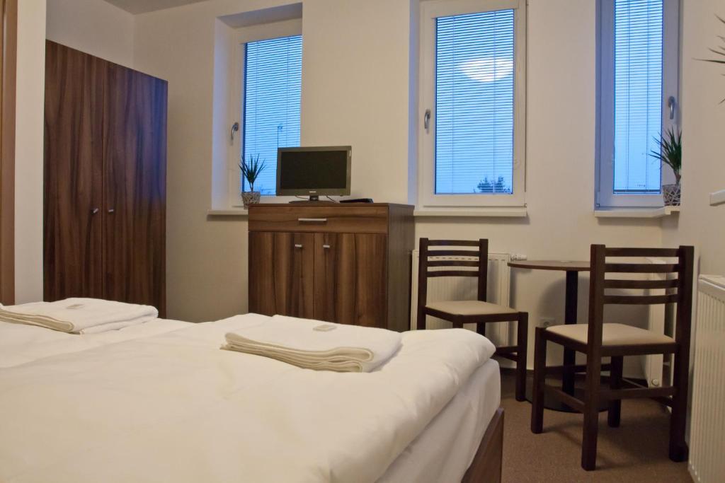 Linden Restaurant And Pension Brno Rom bilde